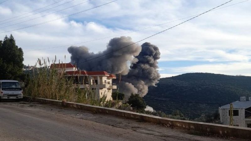 لبنان: الطيران الحربي الإسرائيلي يشنّ غارة جوية بالصواريخ استهدفت بلدة طير حرفا